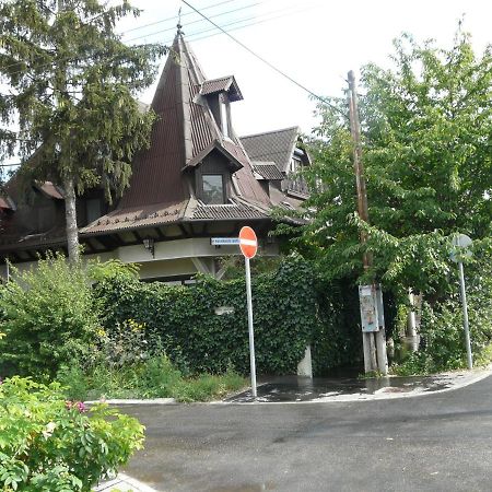 Sashalom Hotel Budapest Exterior photo